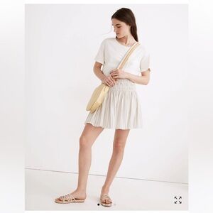 Madewell Smocked Pull-On Mini Skirt in Neutral Stripe (Size: Large)
